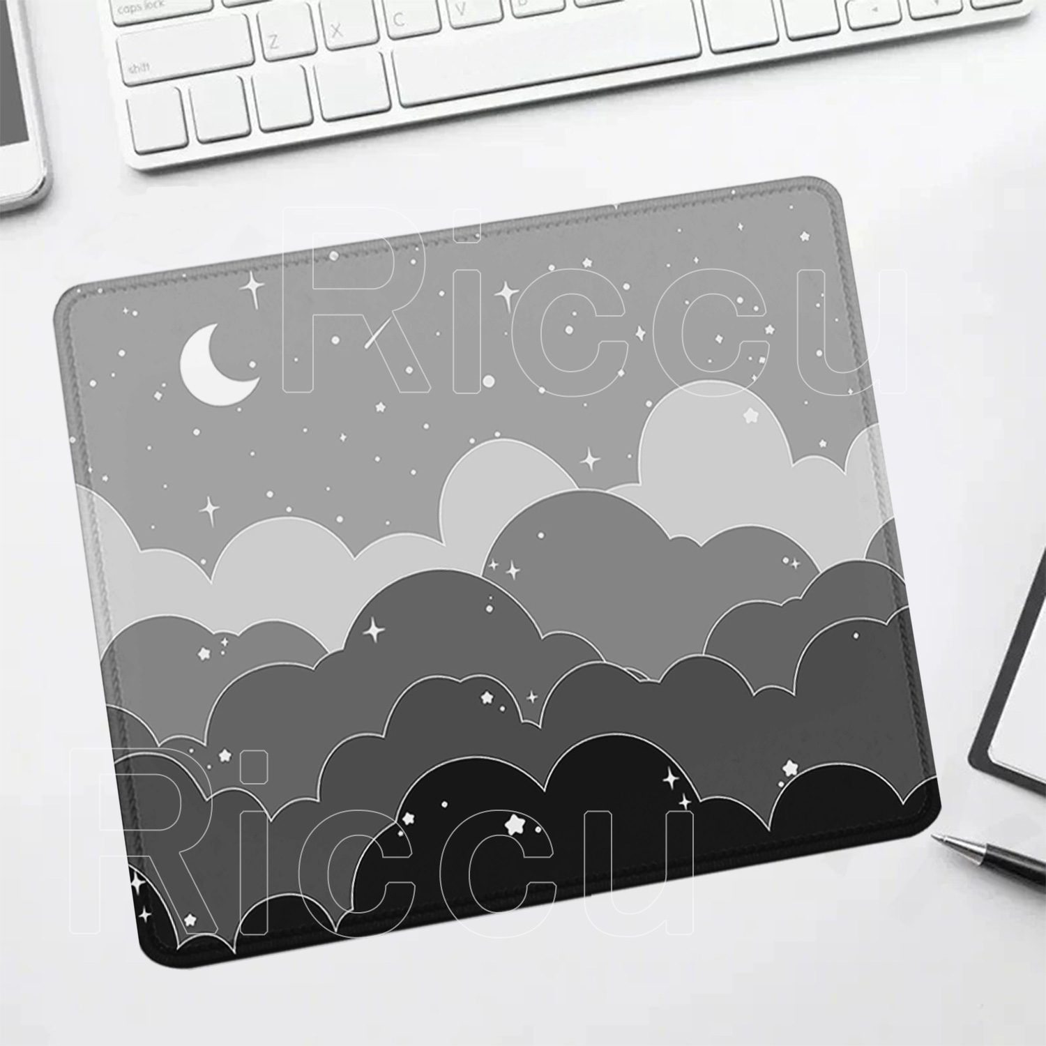 black and white Clouds moon sm - Pc Gaming White avis et prix